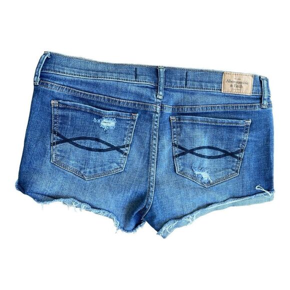 Abercrombie & Fitch Denim Rhinestone Shorts Size 4 Pockets Studs Raw Hems EUC - Picture 5 of 5